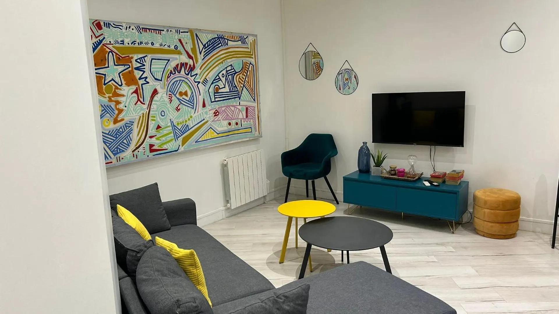 Modern Apartment - Batignolles Paris 0*,  France